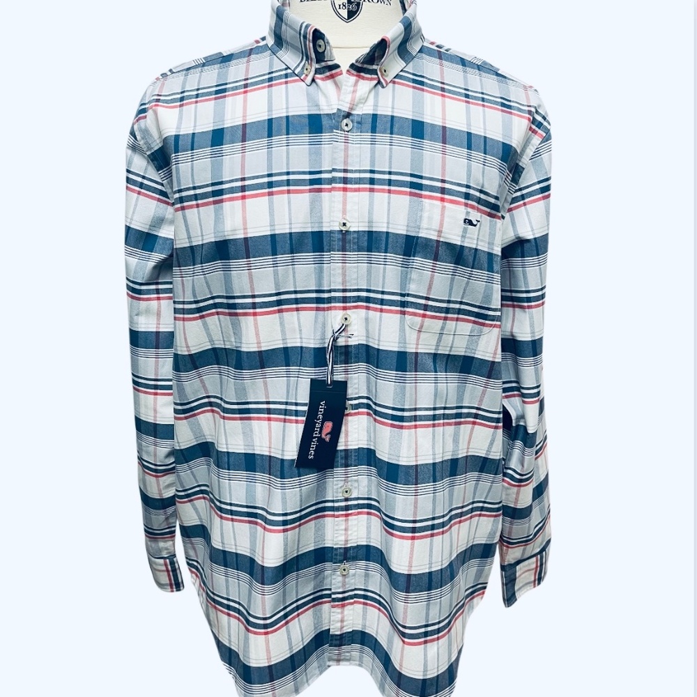 Vineyard Vines Slim Fit Tucker shirt, NEW WITH TAGS